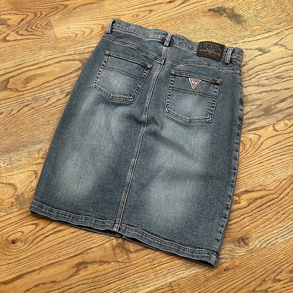 Classic [GUESS] Vintage Denim Pencil Skirt | Blue Jean Mini Skirt | 30 · Medium - Picture 4 of 13